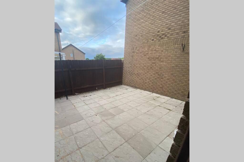 Newly Refurbished Beautiful Location 1 Bedroom Residential House Cramlington Exterior photo