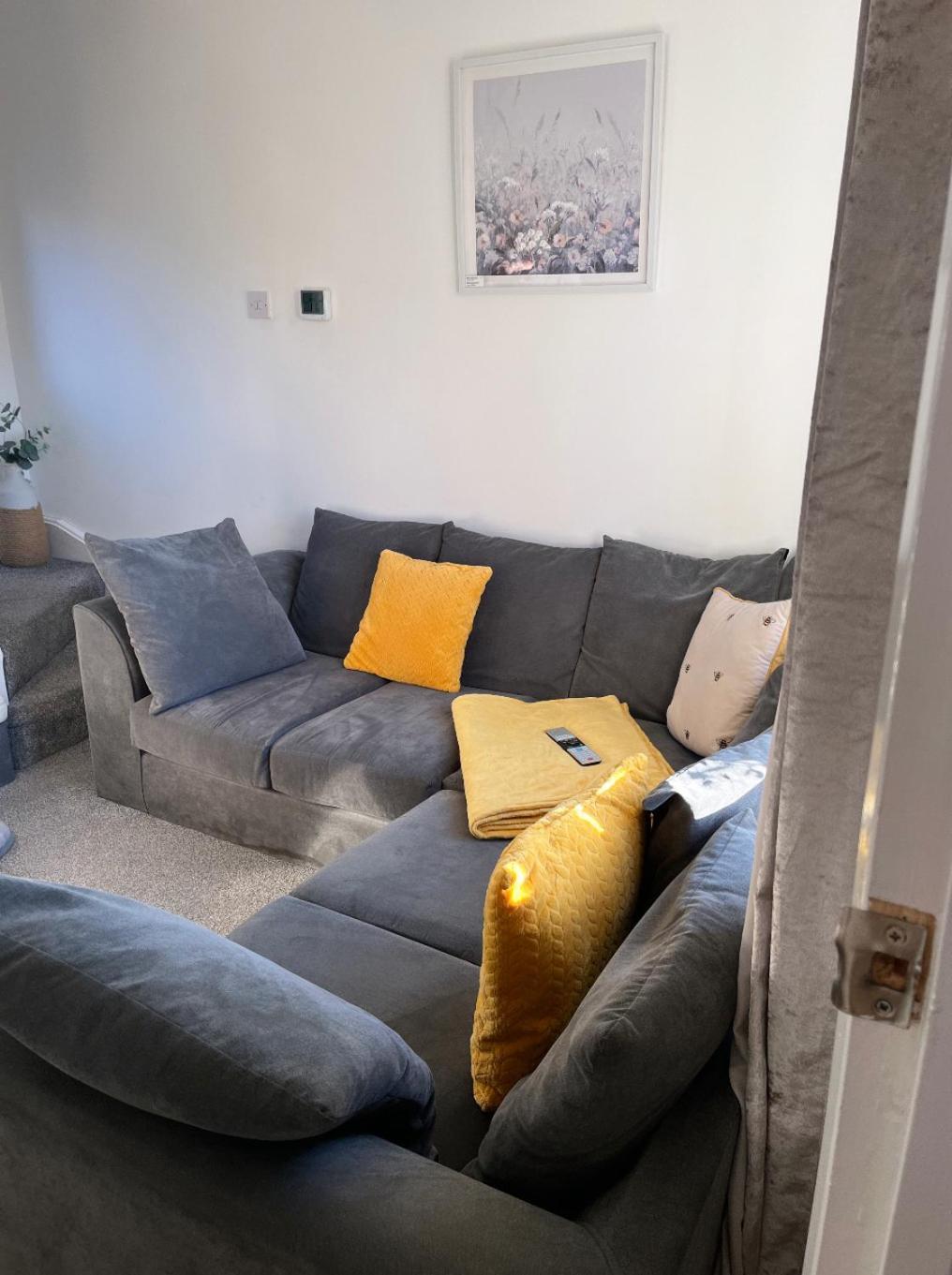 Newly Refurbished Beautiful Location 1 Bedroom Residential House Cramlington Exterior photo